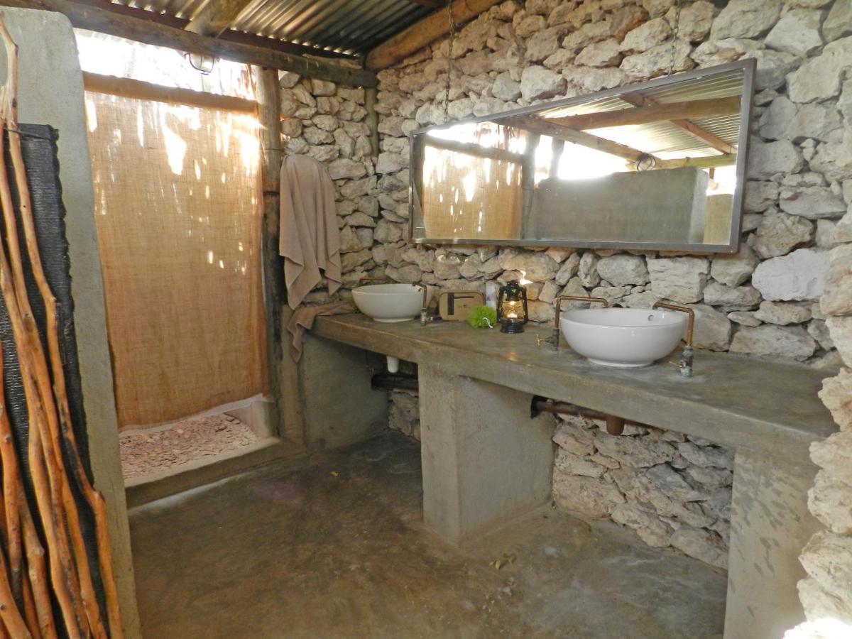 Etosha Village Campsite أوكاوكويجو المظهر الخارجي الصورة