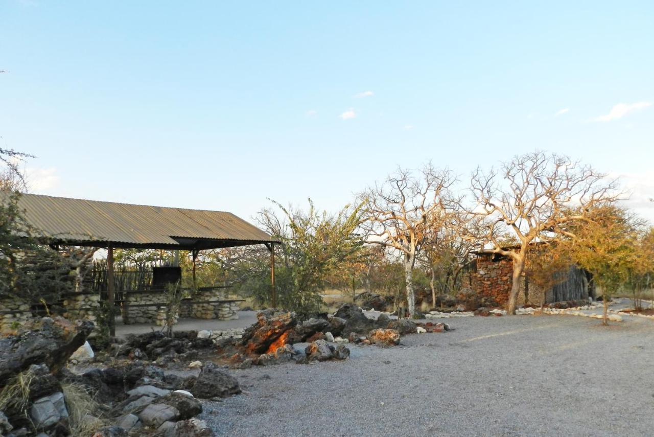 Etosha Village Campsite أوكاوكويجو المظهر الخارجي الصورة